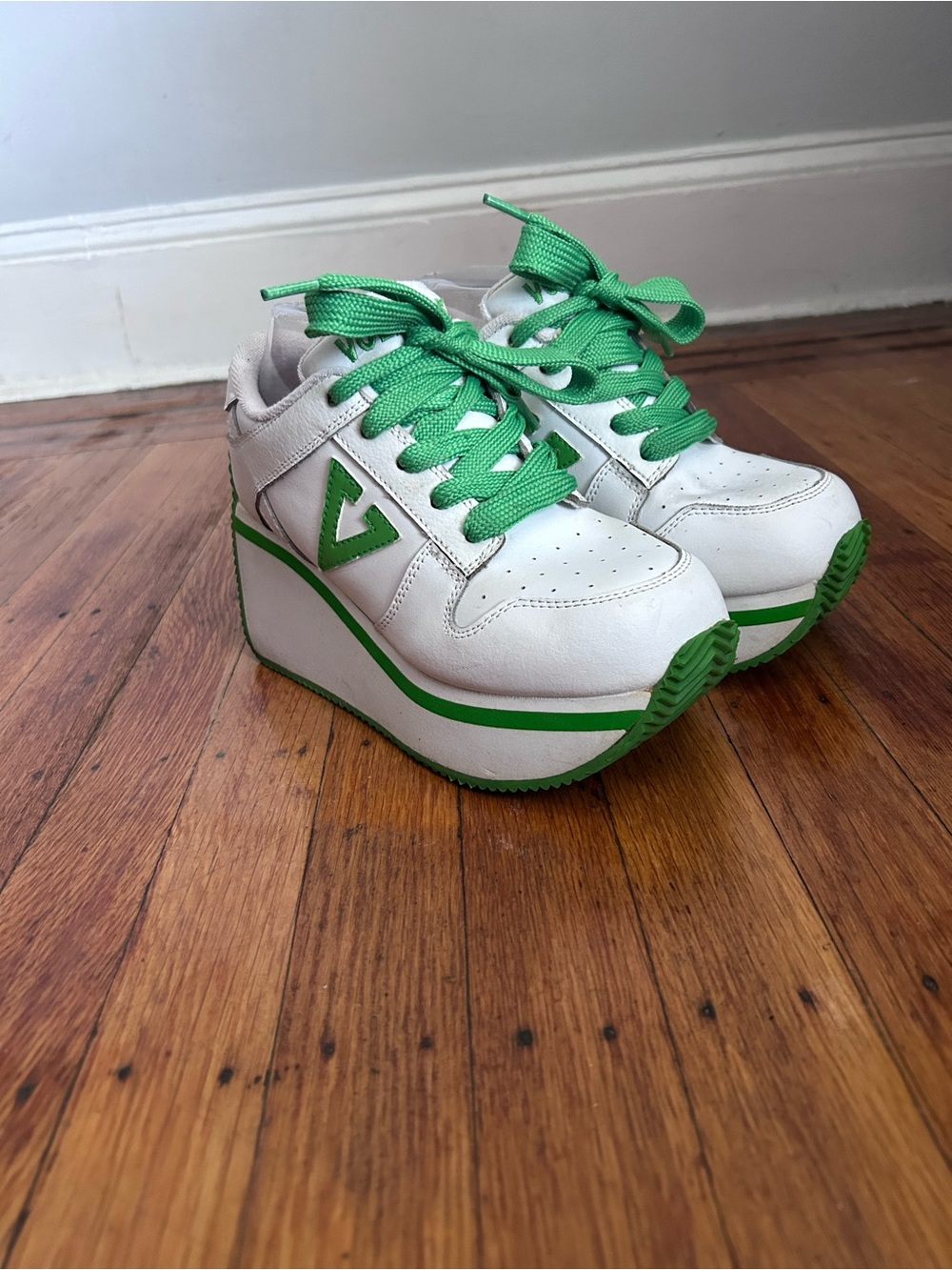 Volatile Y2K Flyer Platform Sneakers